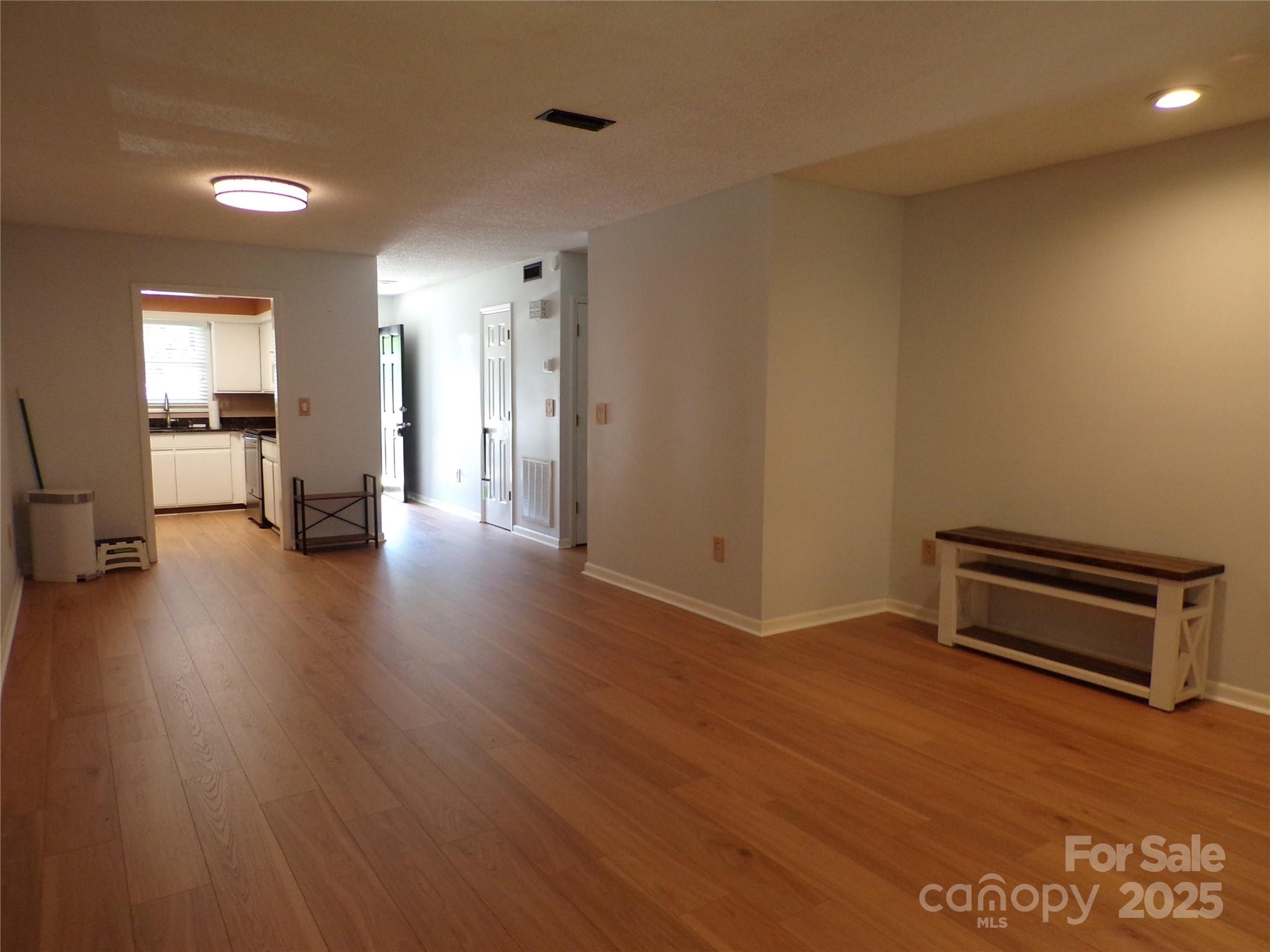 Colony Square - Residential