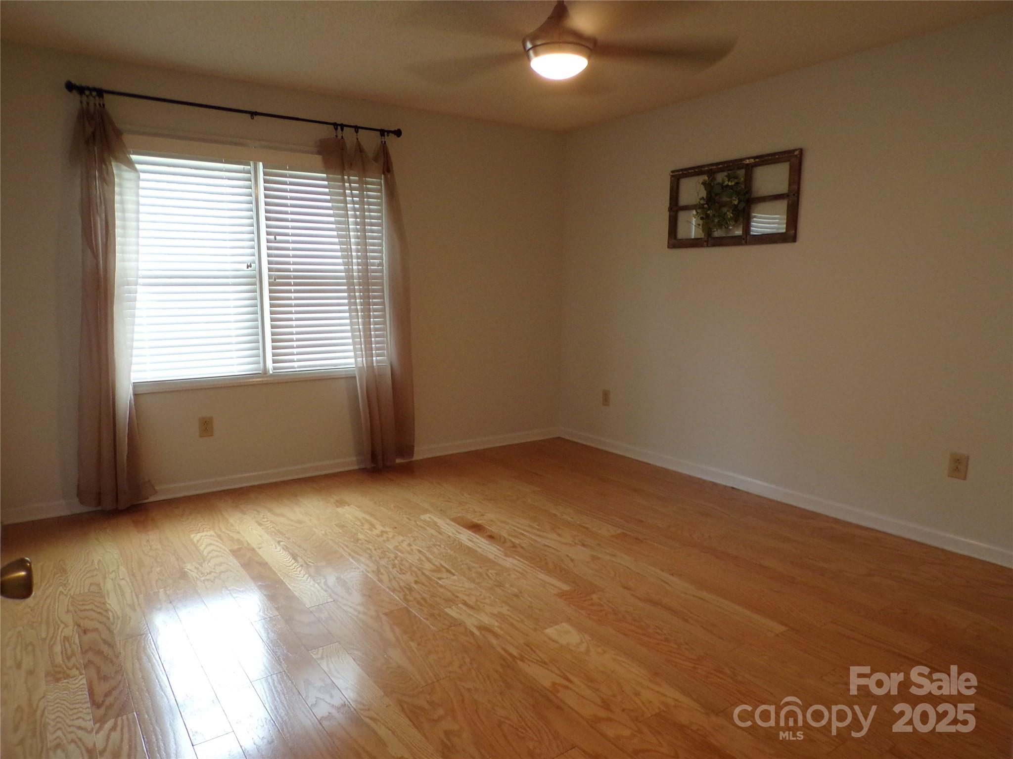 Colony Square - Residential