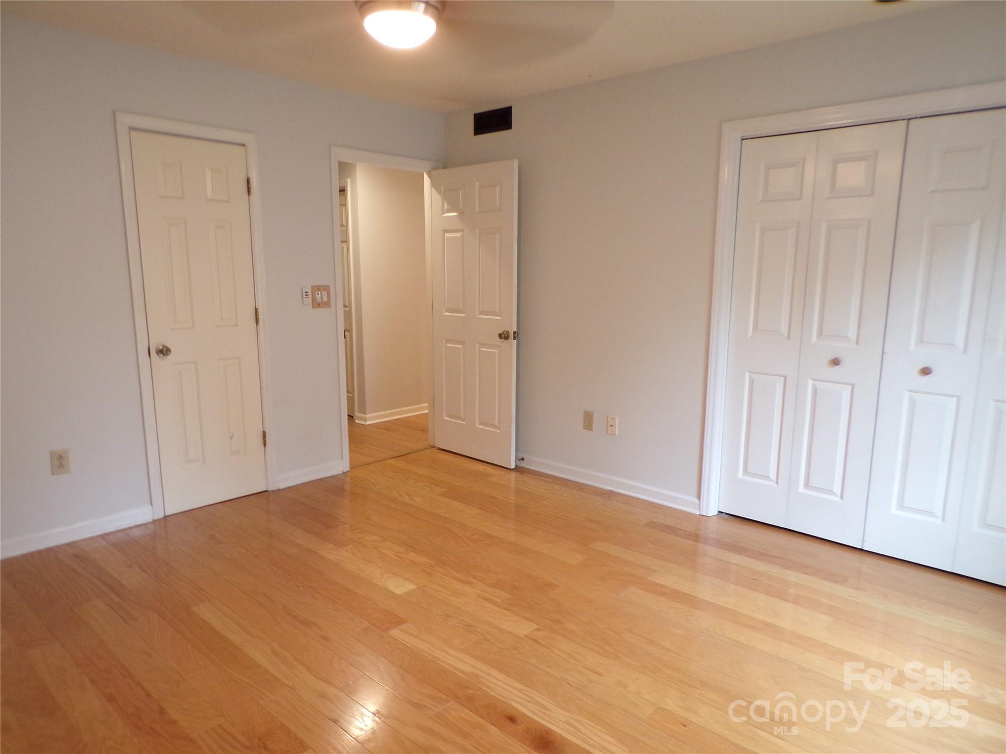 Colony Square - Residential