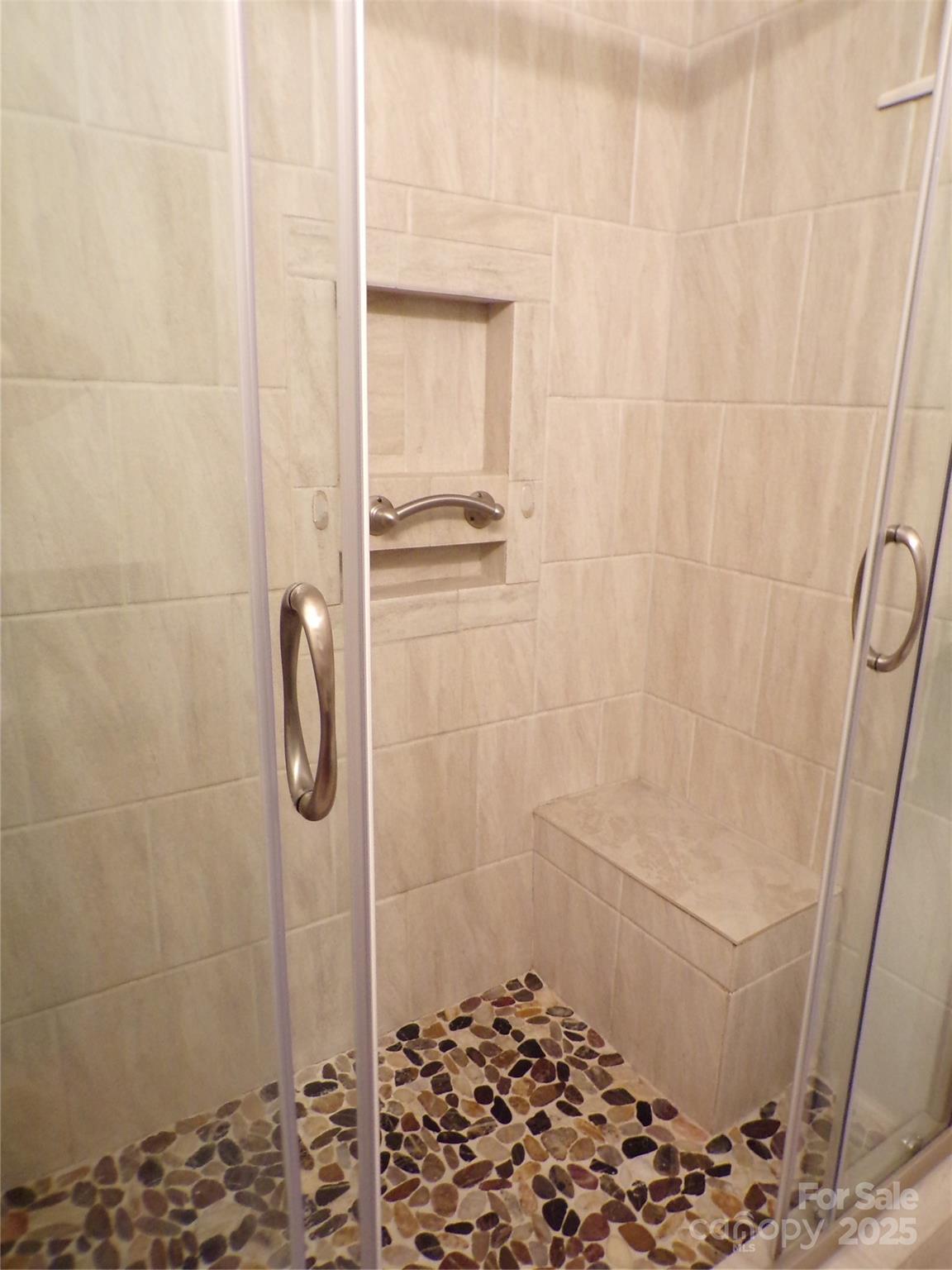 Colony Square - Residential