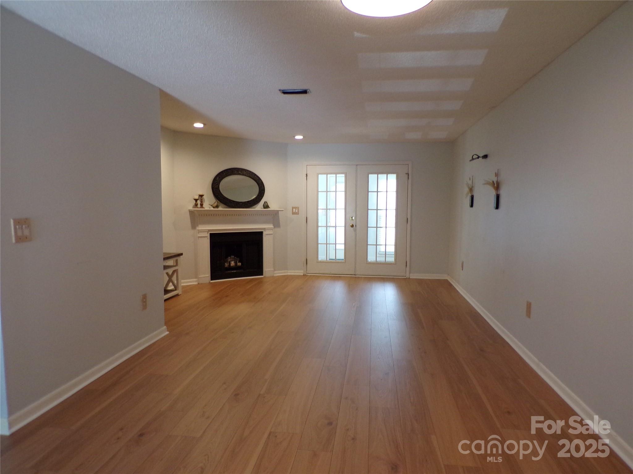 Colony Square - Residential