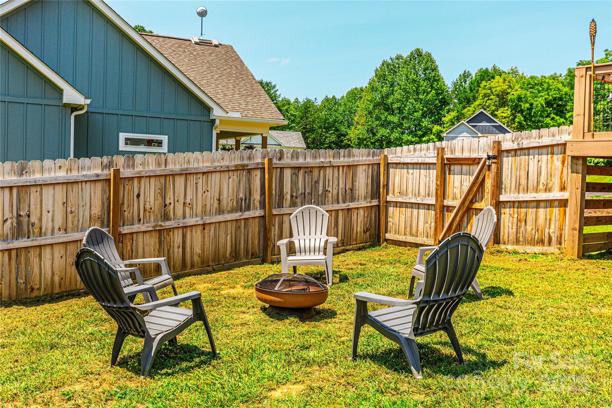 Arlington Oaks - Residential