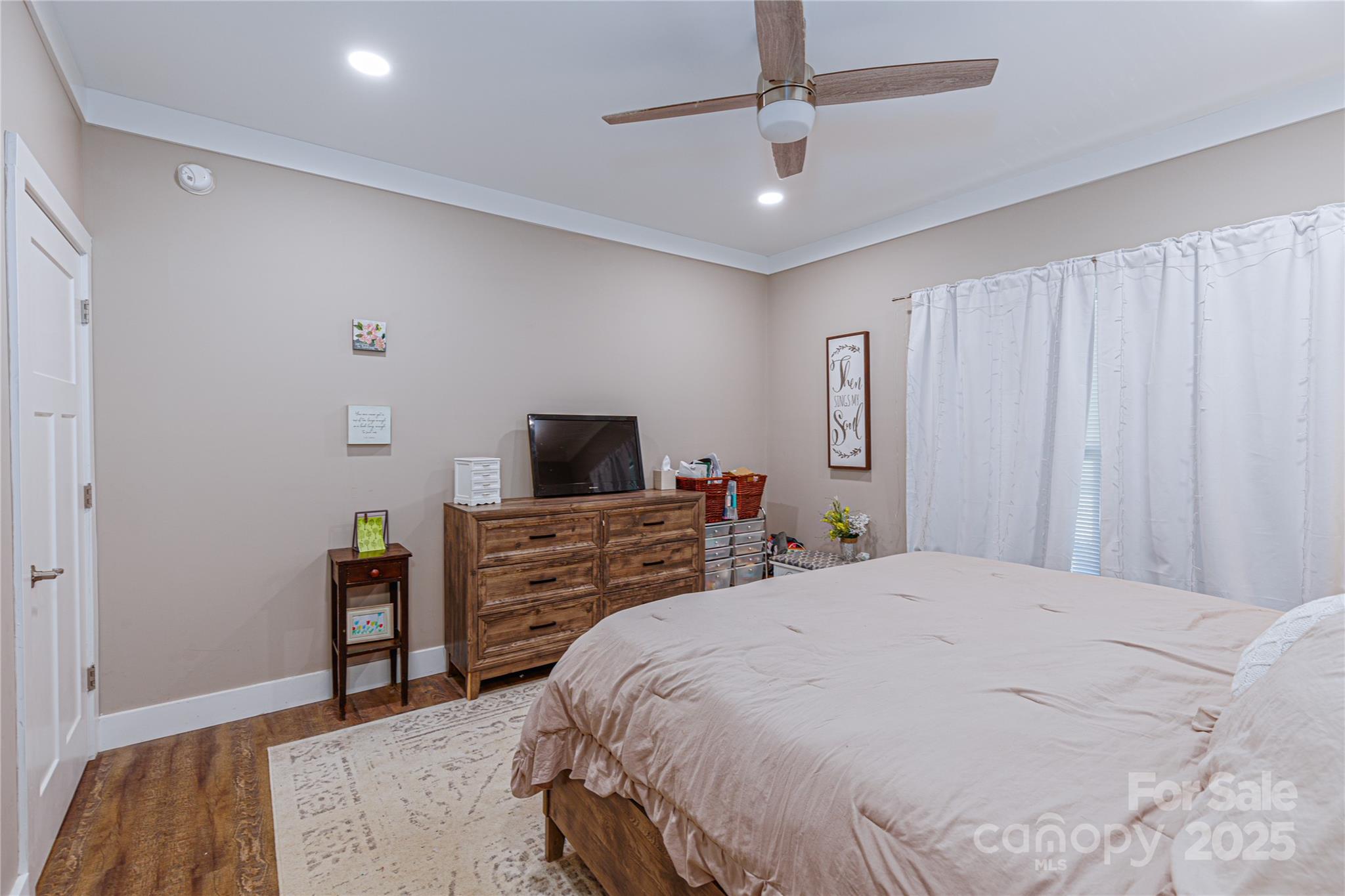 Arlington Oaks - Residential