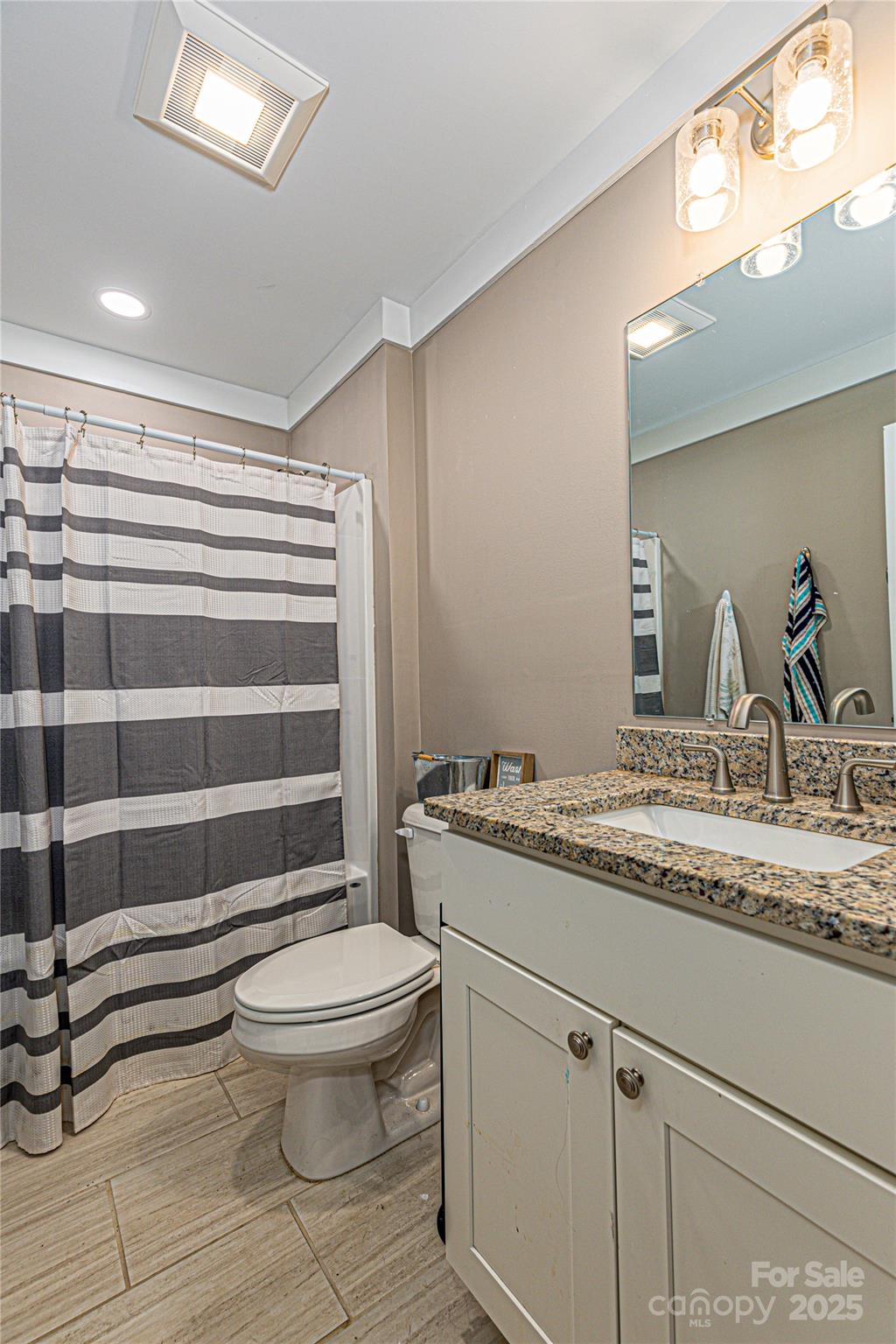 Arlington Oaks - Residential