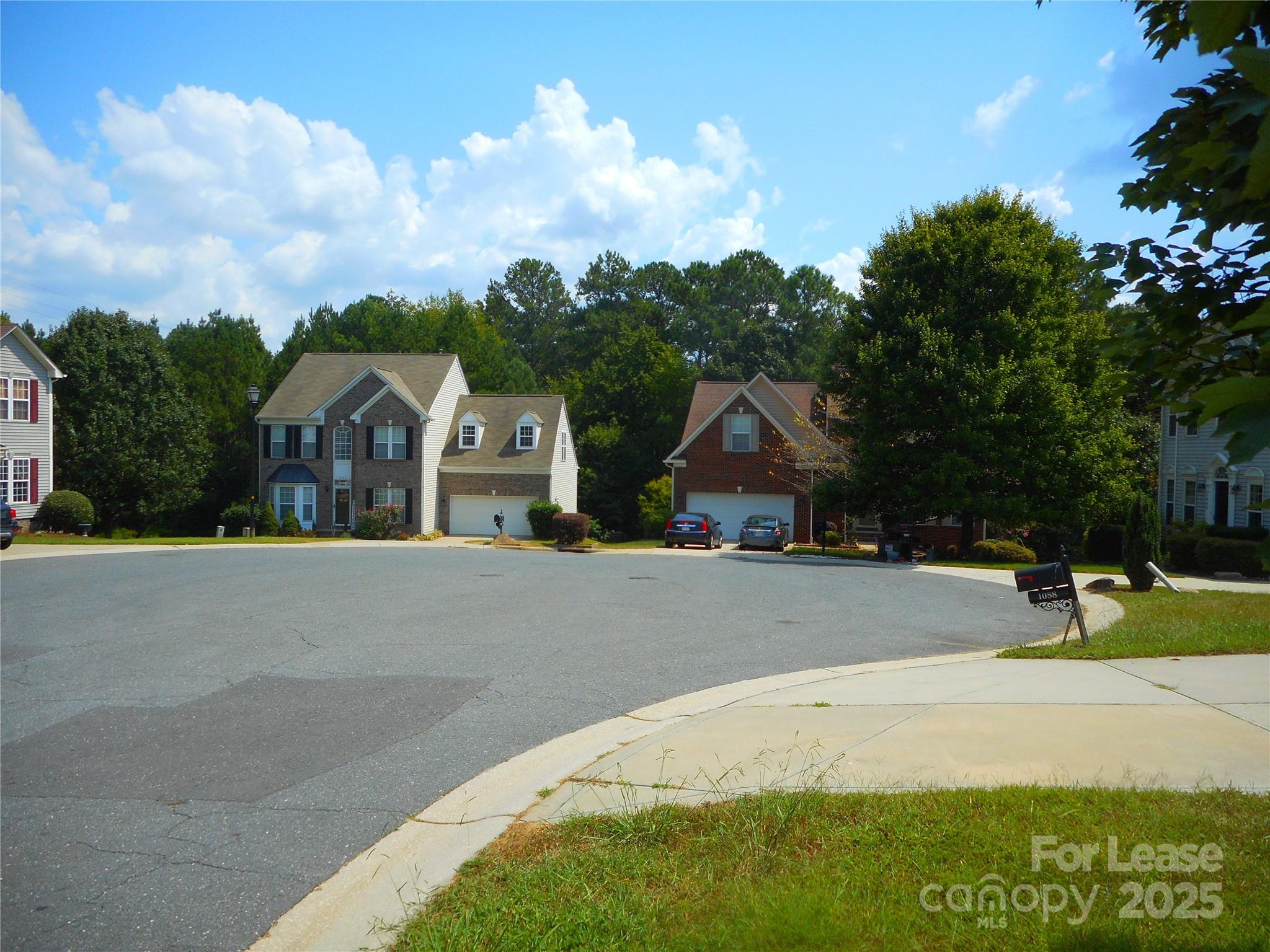 Autumn Cove At Lake Wylie - Residential Lease