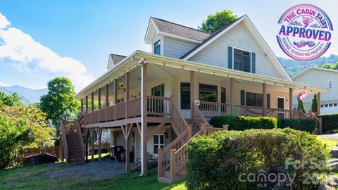 Photo of 60 Rolling Lane, Maggie Valley, NC 28751 (MLS # 4360328)