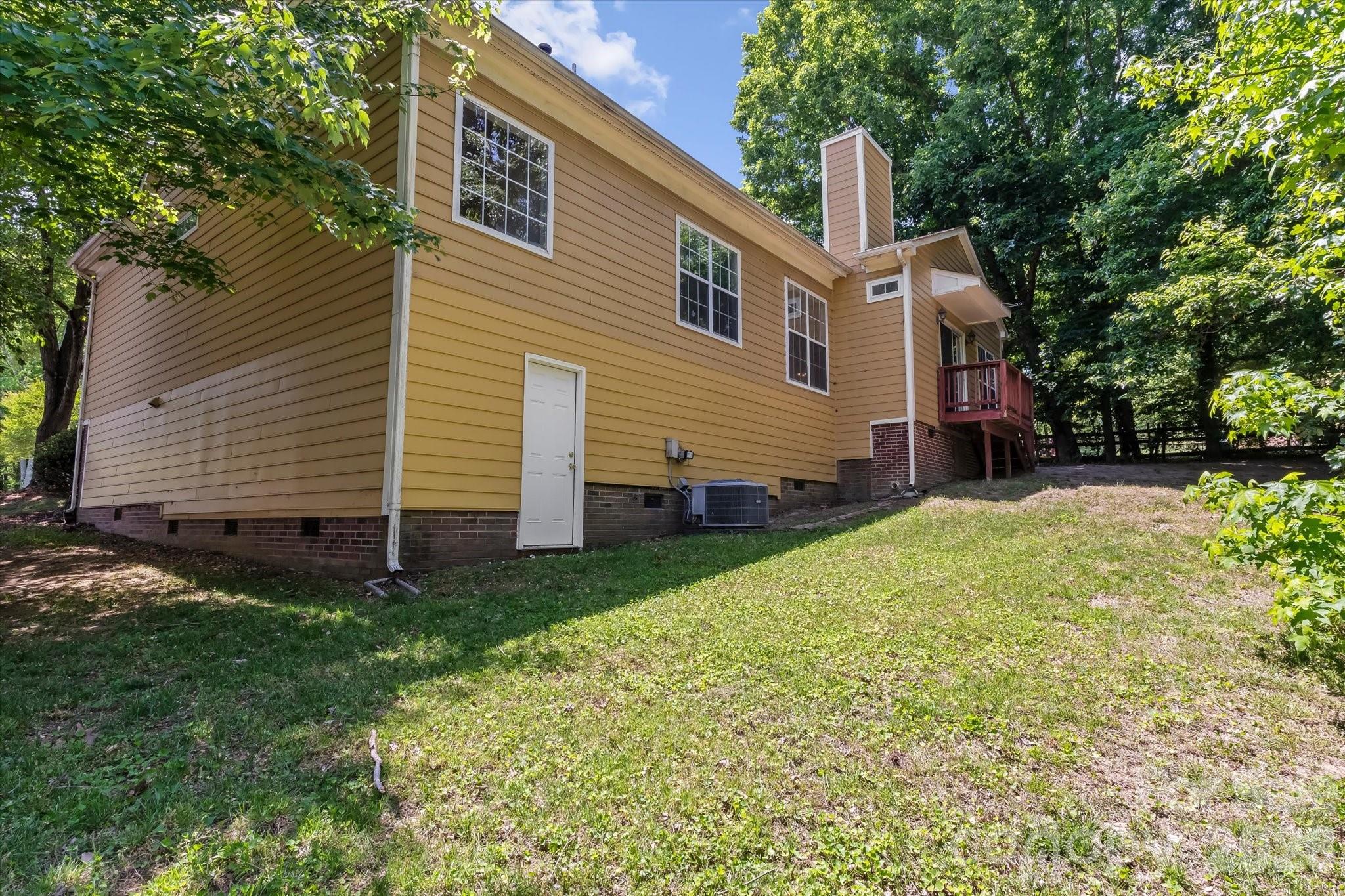 Harris Pointe At Mallard Ridge - Residential