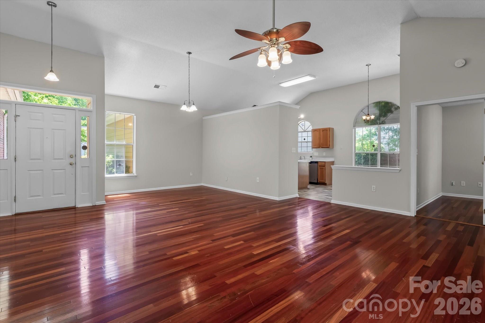 Harris Pointe At Mallard Ridge - Residential