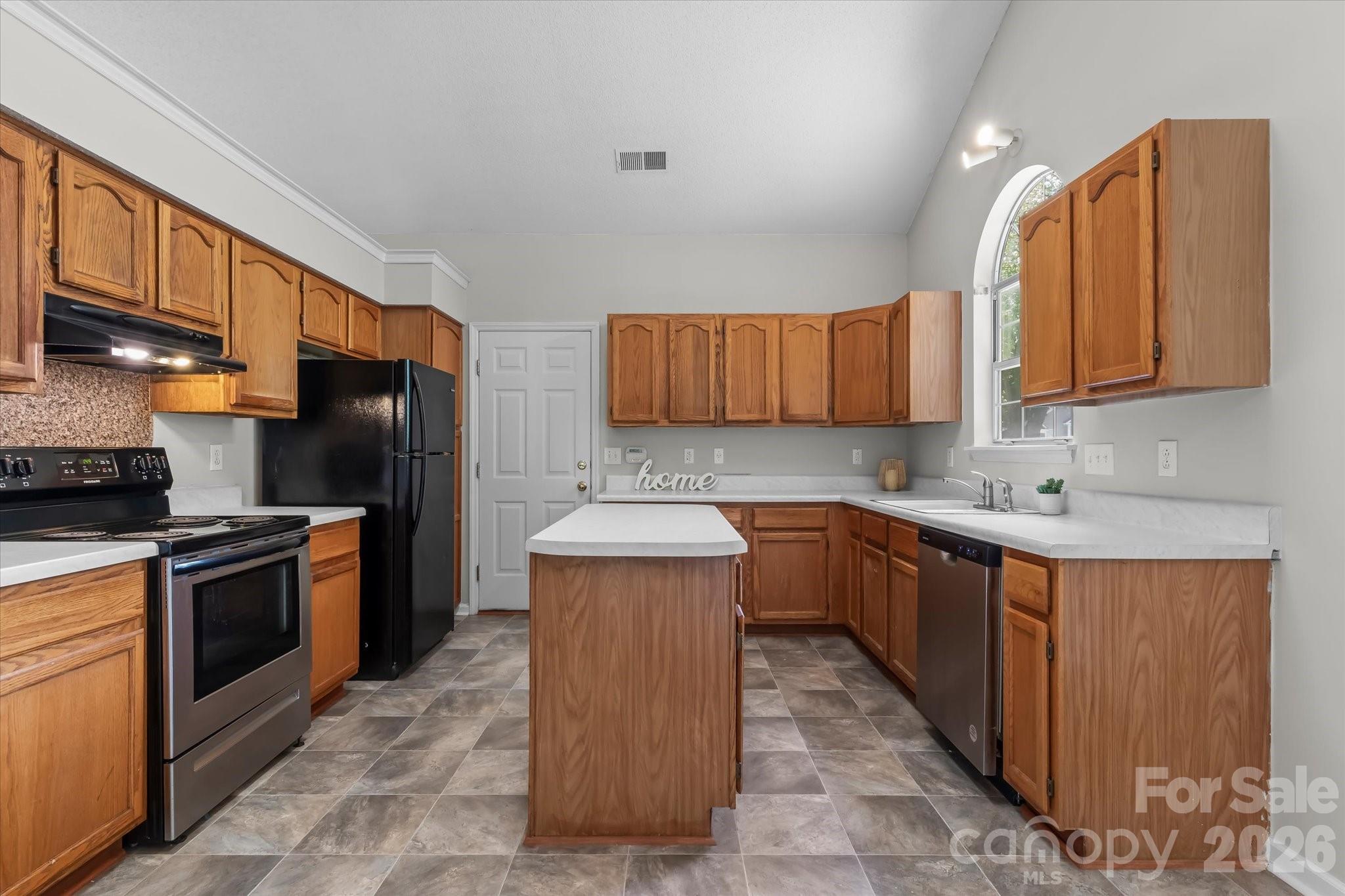 Harris Pointe At Mallard Ridge - Residential
