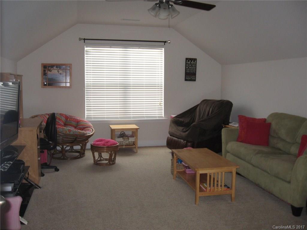 Taylor Glenn - Residential