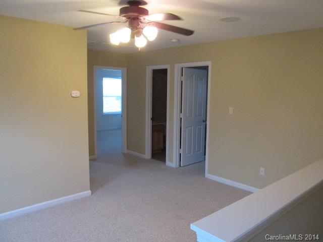 Avery Glen - Residential Lease