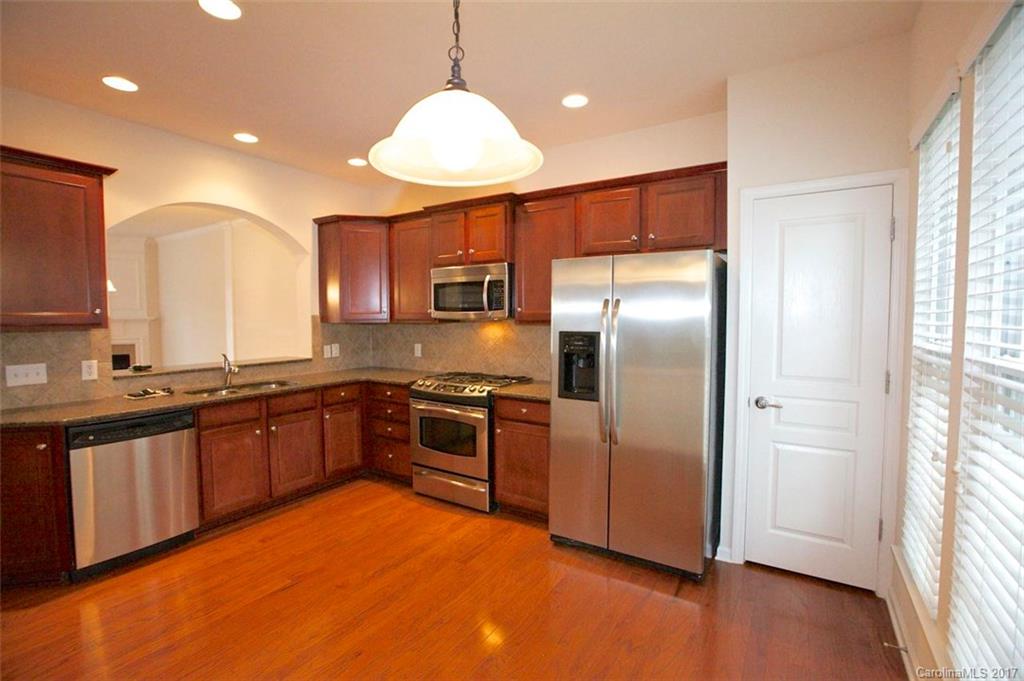 Baxter Village - Residential Lease