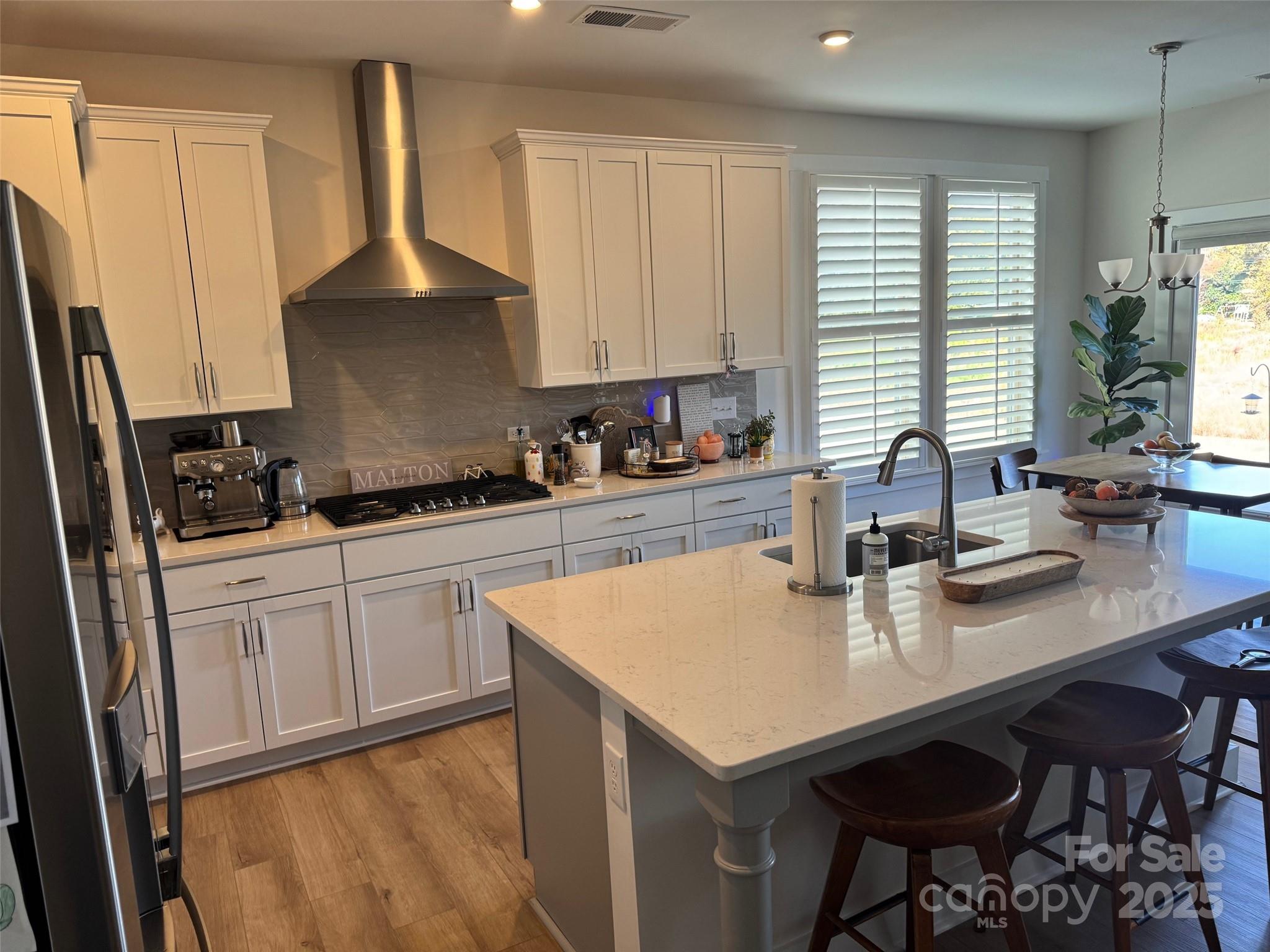 1527 Cedar Tree Drive