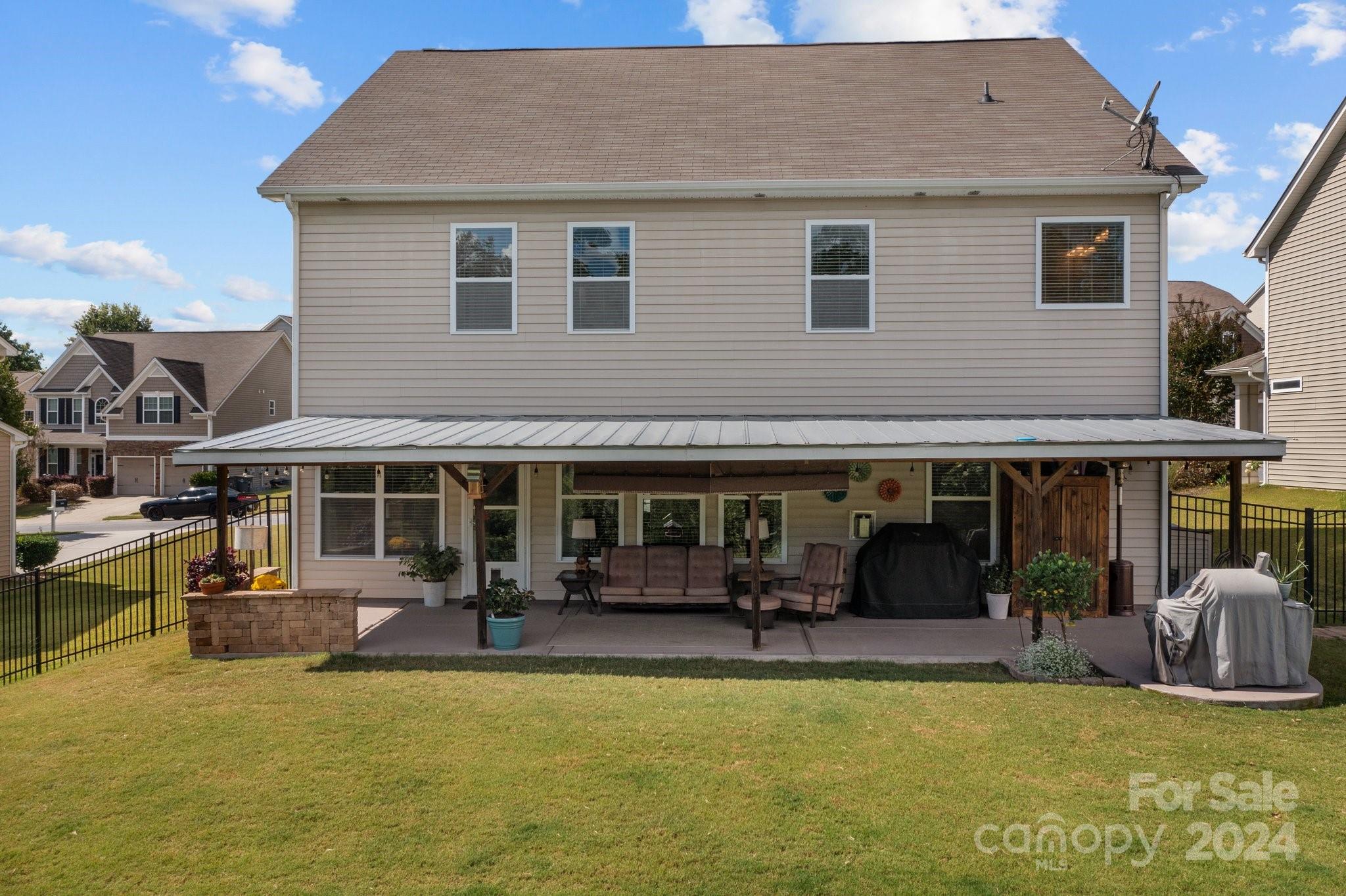 The Farm At Riverpointe - Residential