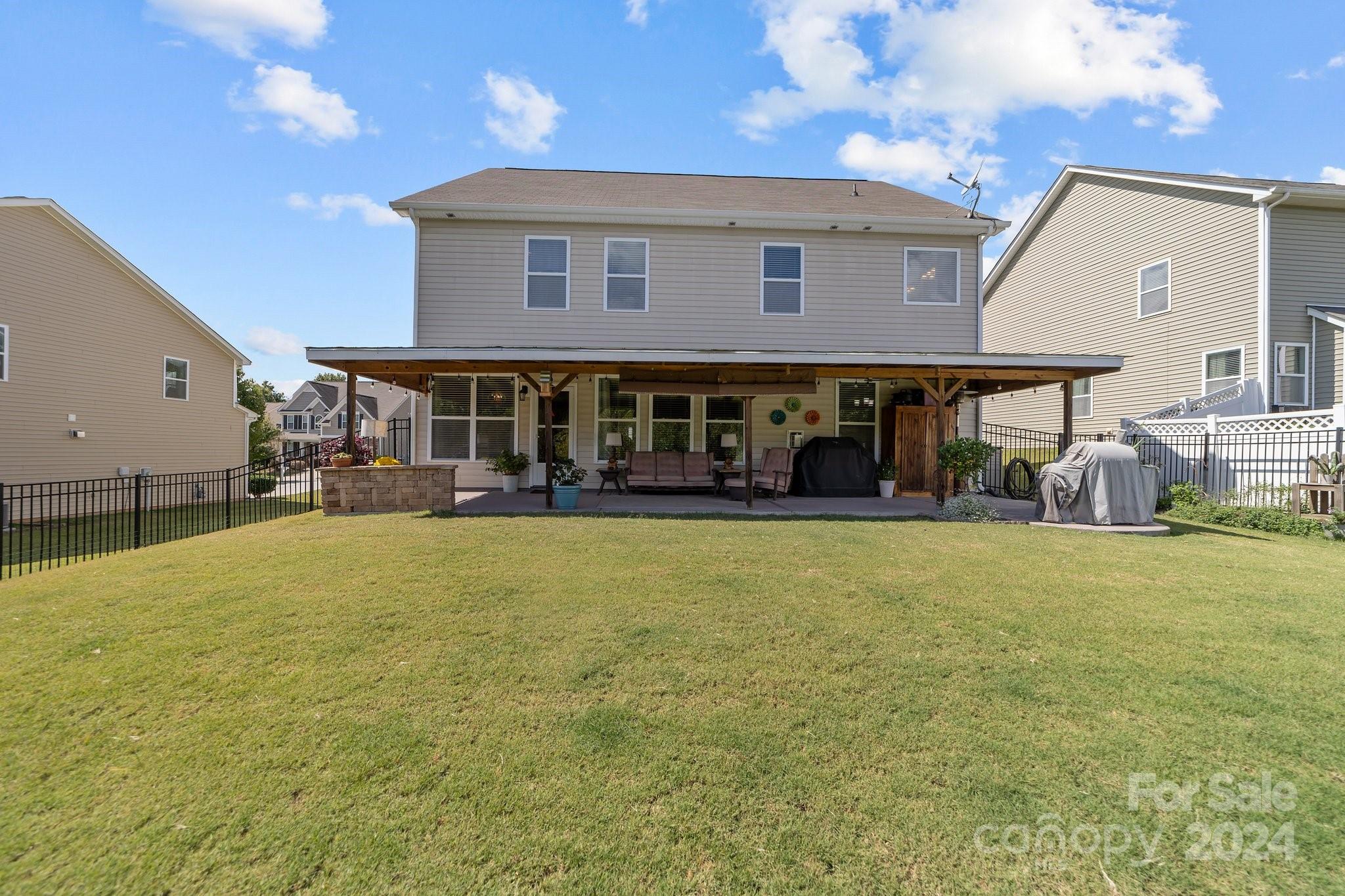 The Farm At Riverpointe - Residential