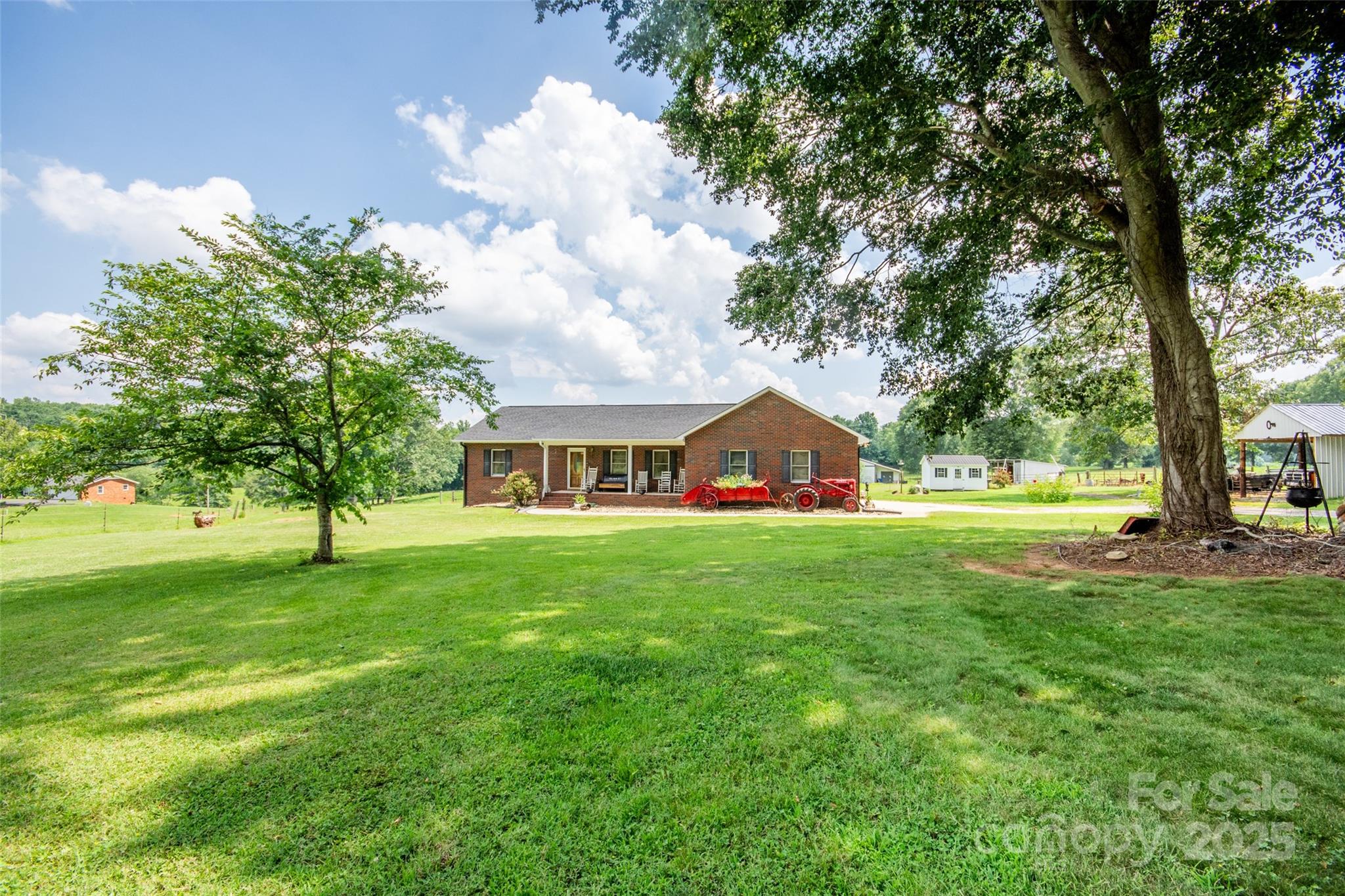 307 Lone Pine Road