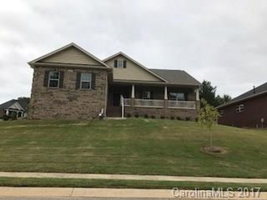 READY NOW, NOW CONSTRUCTION! Beautiful ranch, brick home featuring 4 bedroom and 2 bathrooms. This quality built new home has open floor plan, high ceilings, tray ceiling in master and back deck. Hardwood in living areas, tile in baths and carpet in bedrooms. Only $1000 down to write contract, closing cost paid with preferred lender saving you THOUSANDS!!