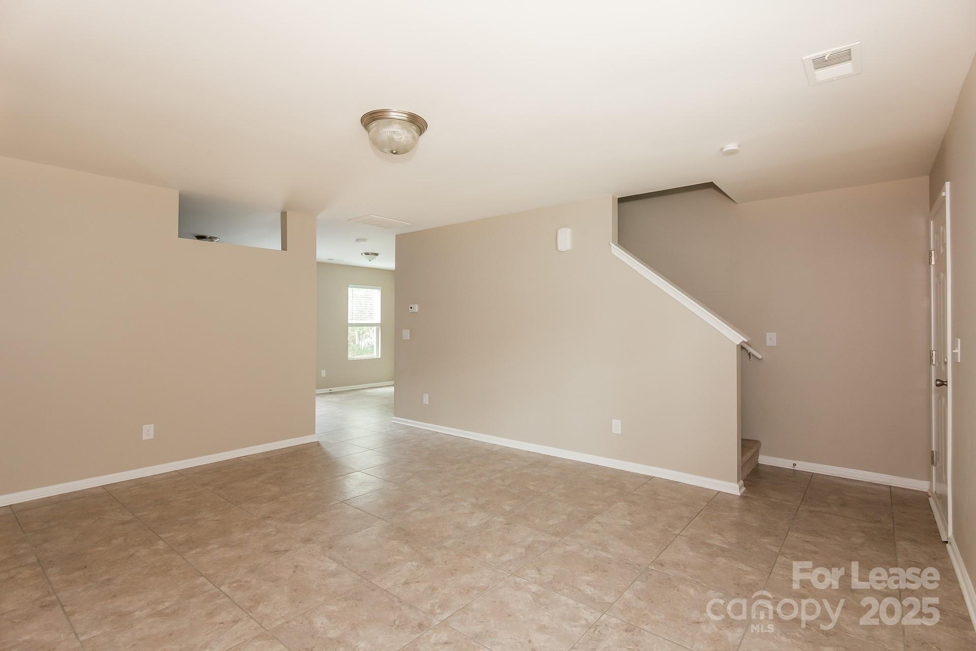 Lakewood Ridge - Residential Lease