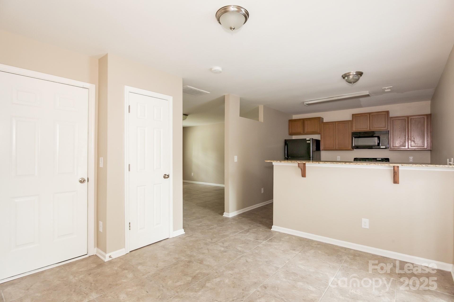 Lakewood Ridge - Residential Lease