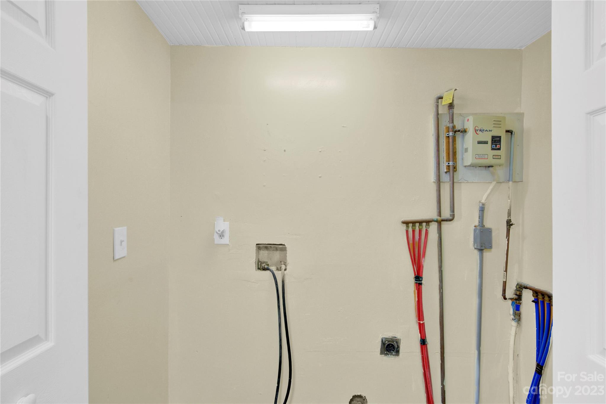 Weddington Hills - Residential