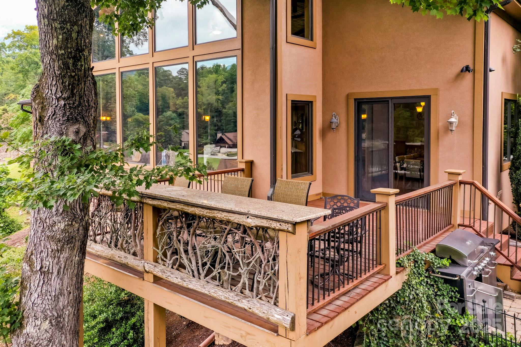 Firefly Cove - Residential