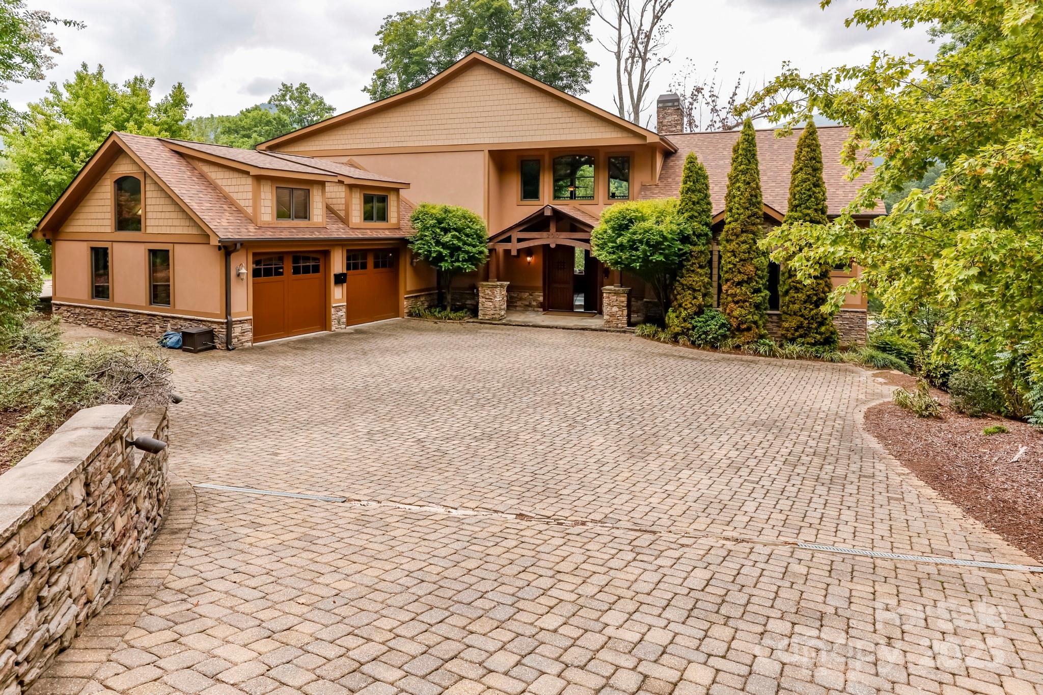 Firefly Cove - Residential