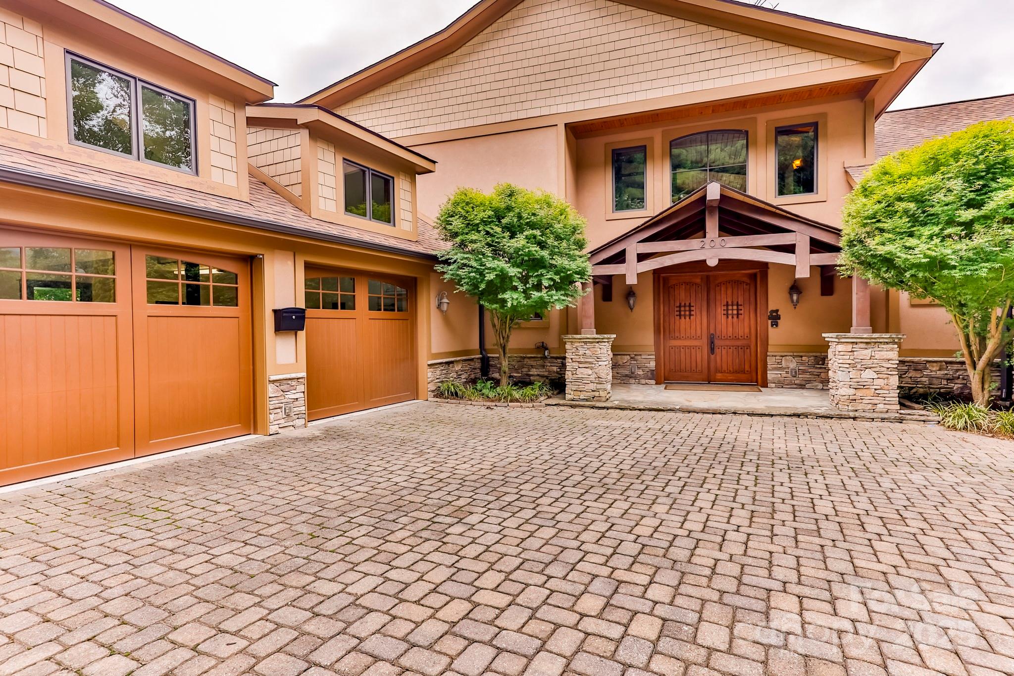 Firefly Cove - Residential