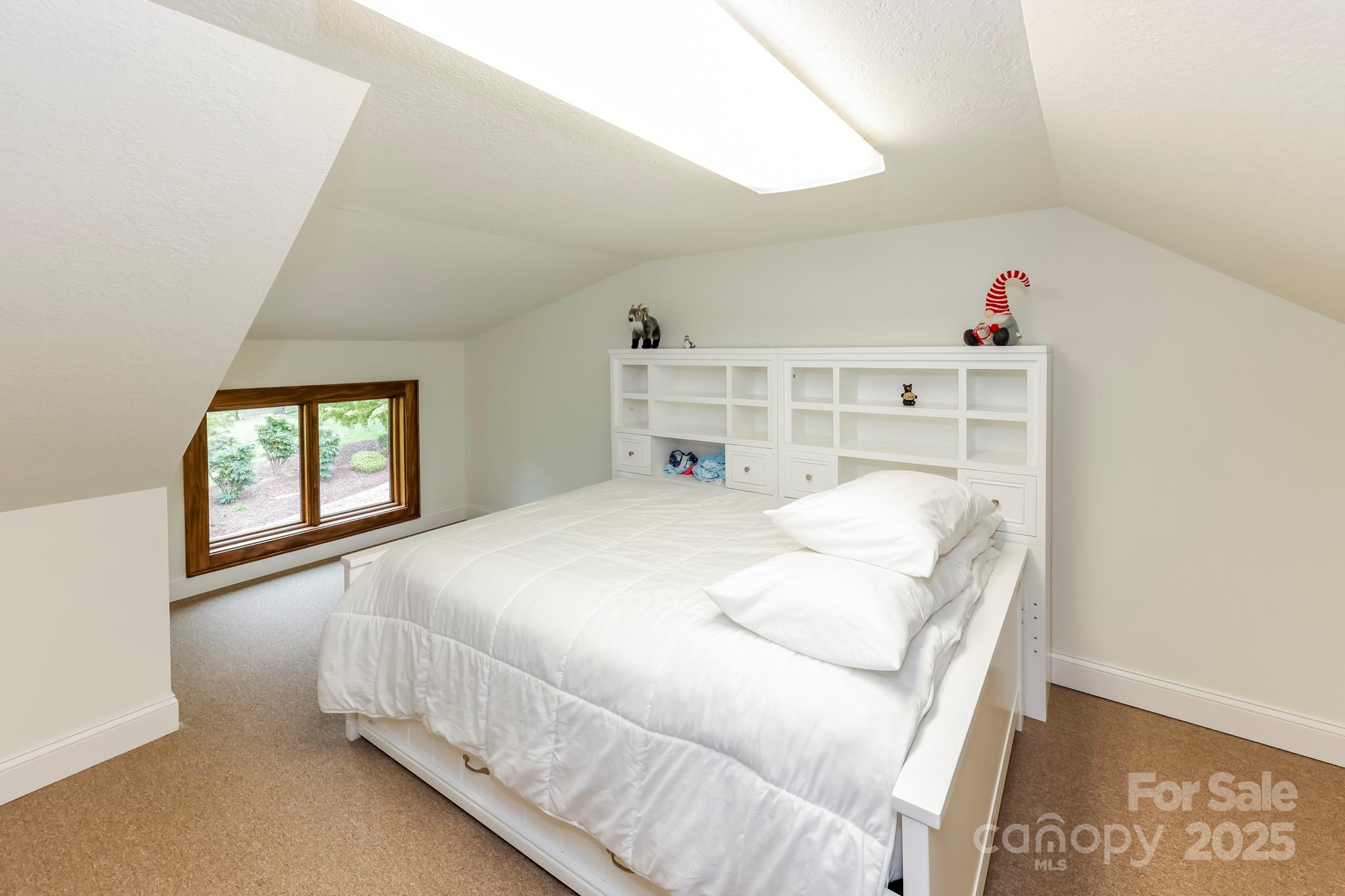 Firefly Cove - Residential