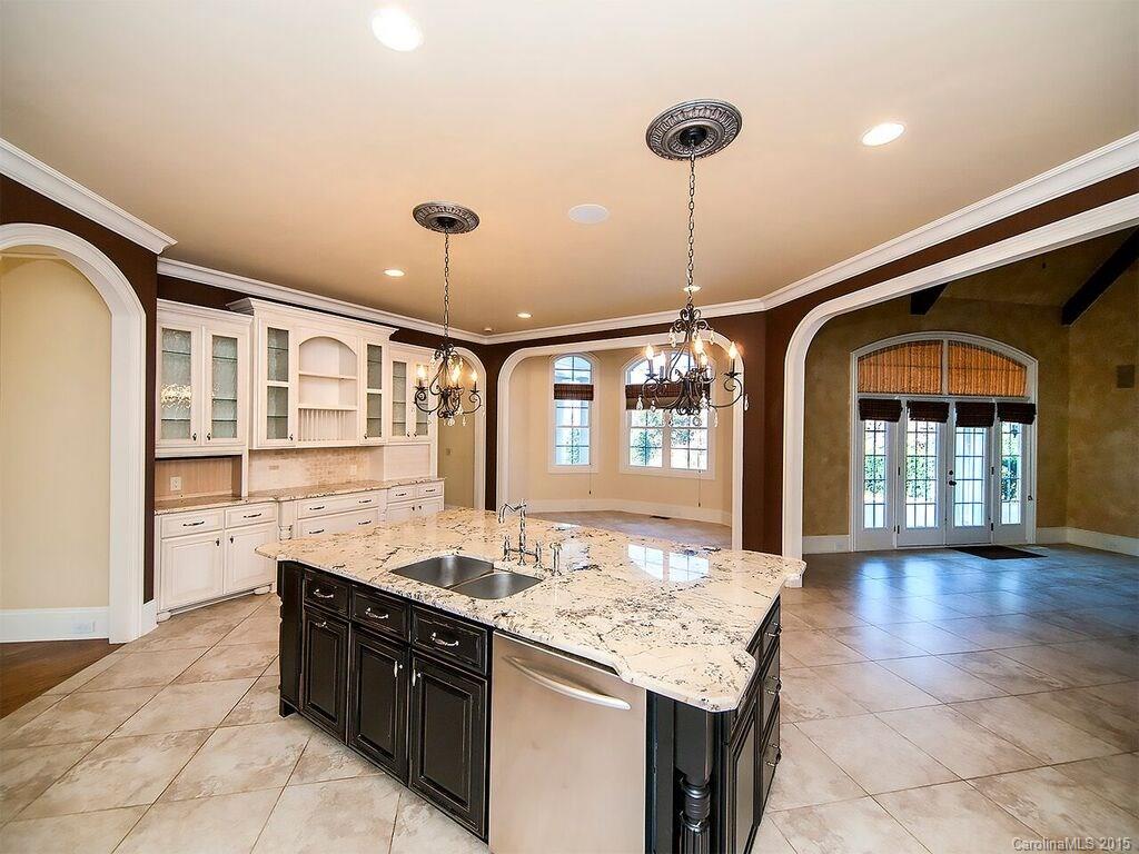 Chatelaine - Residential