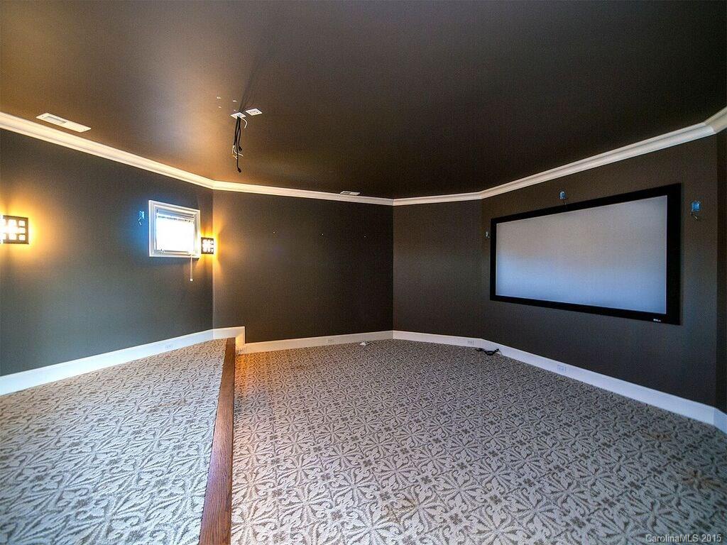 Chatelaine - Residential