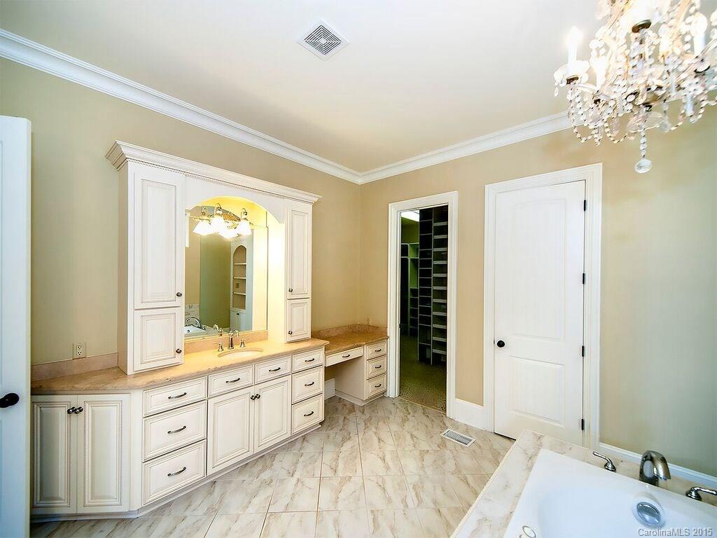 Chatelaine - Residential