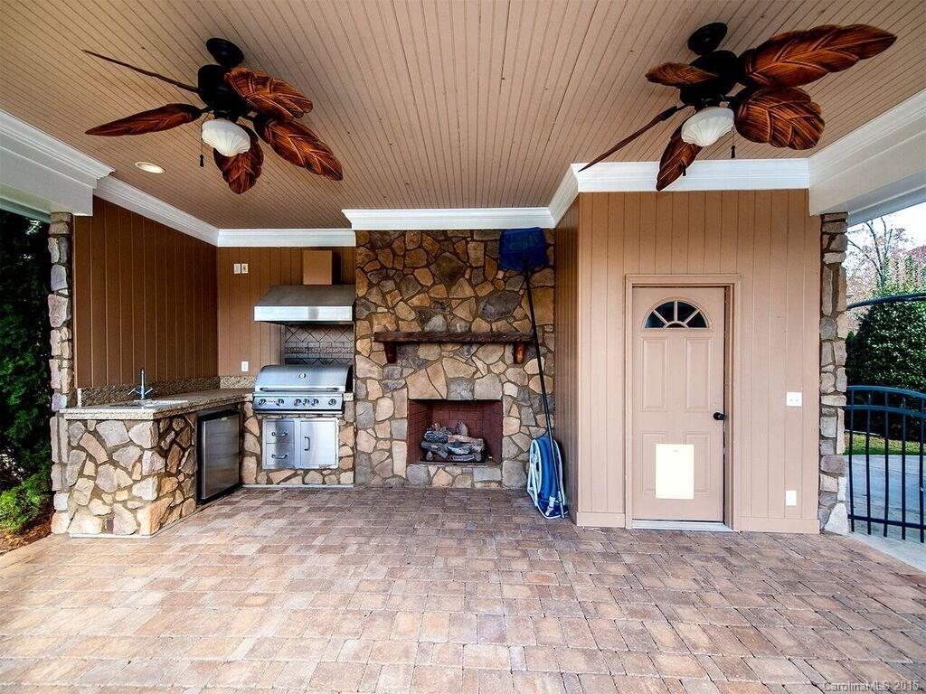 Chatelaine - Residential