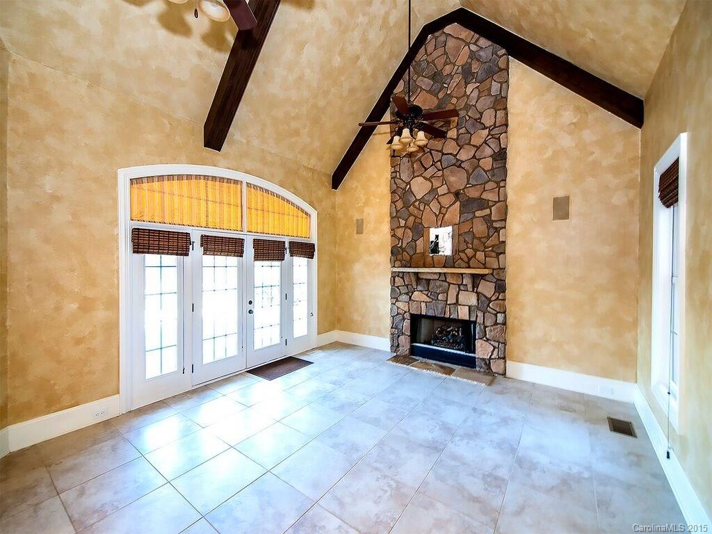 Chatelaine - Residential