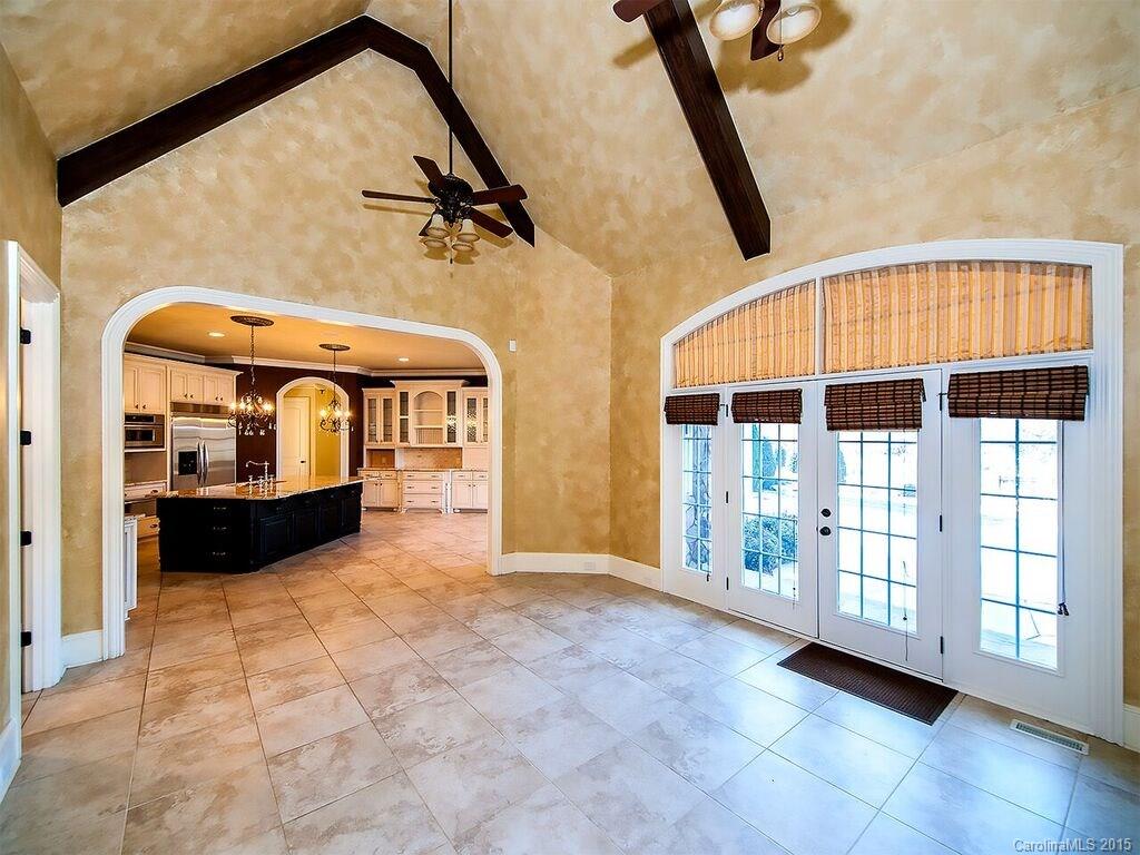 Chatelaine - Residential