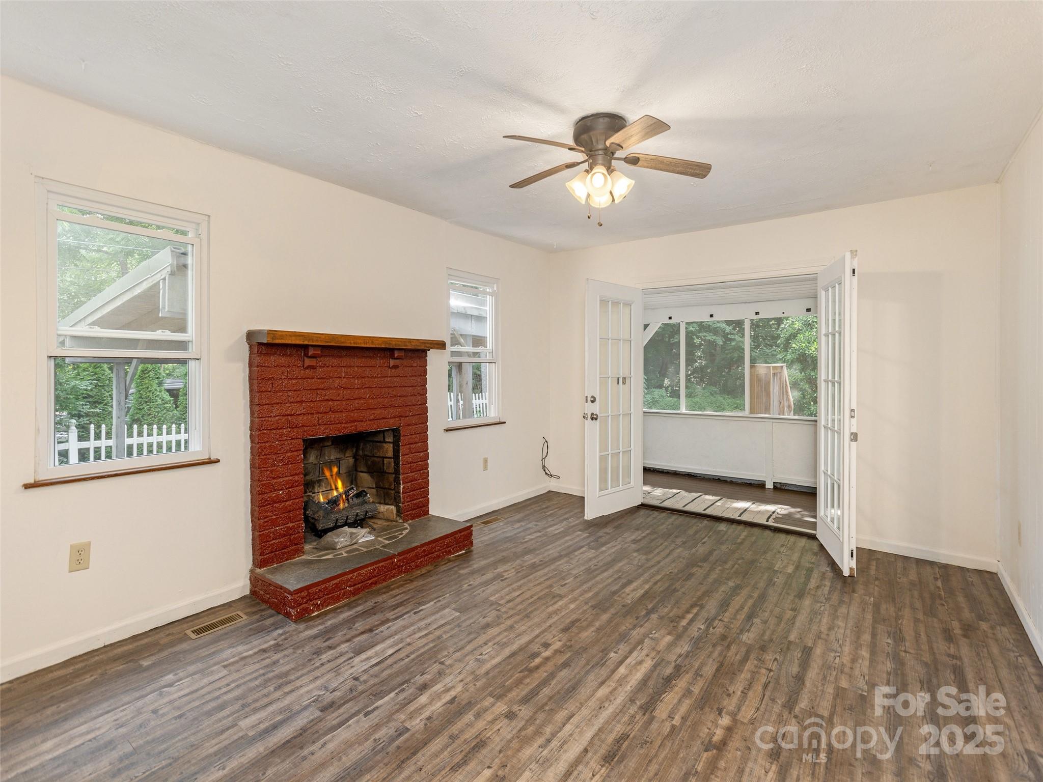 182 Glendale Avenue