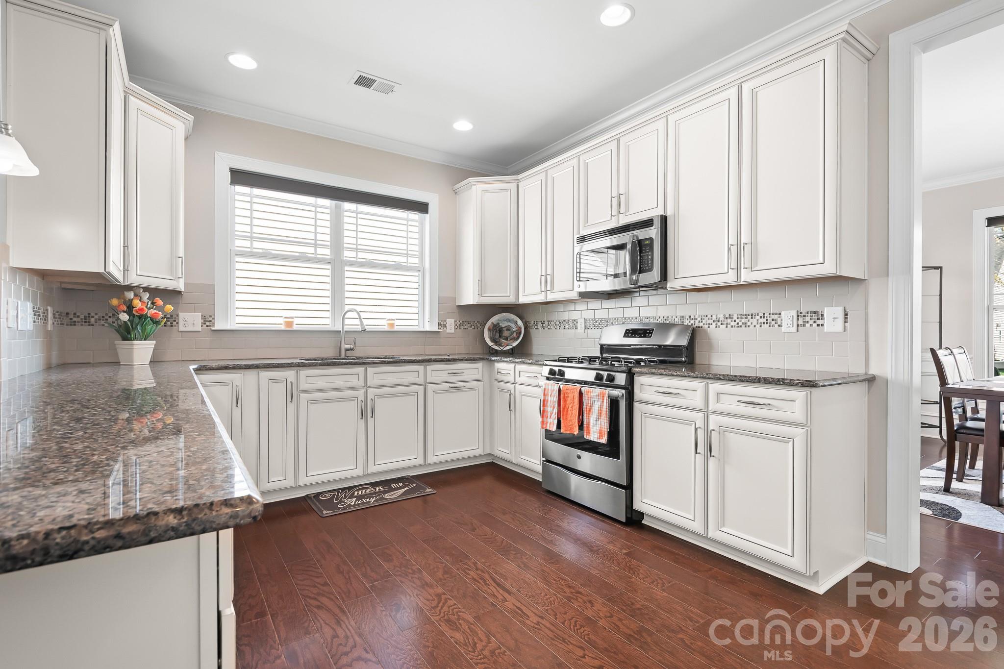 Baileys Glen - Residential