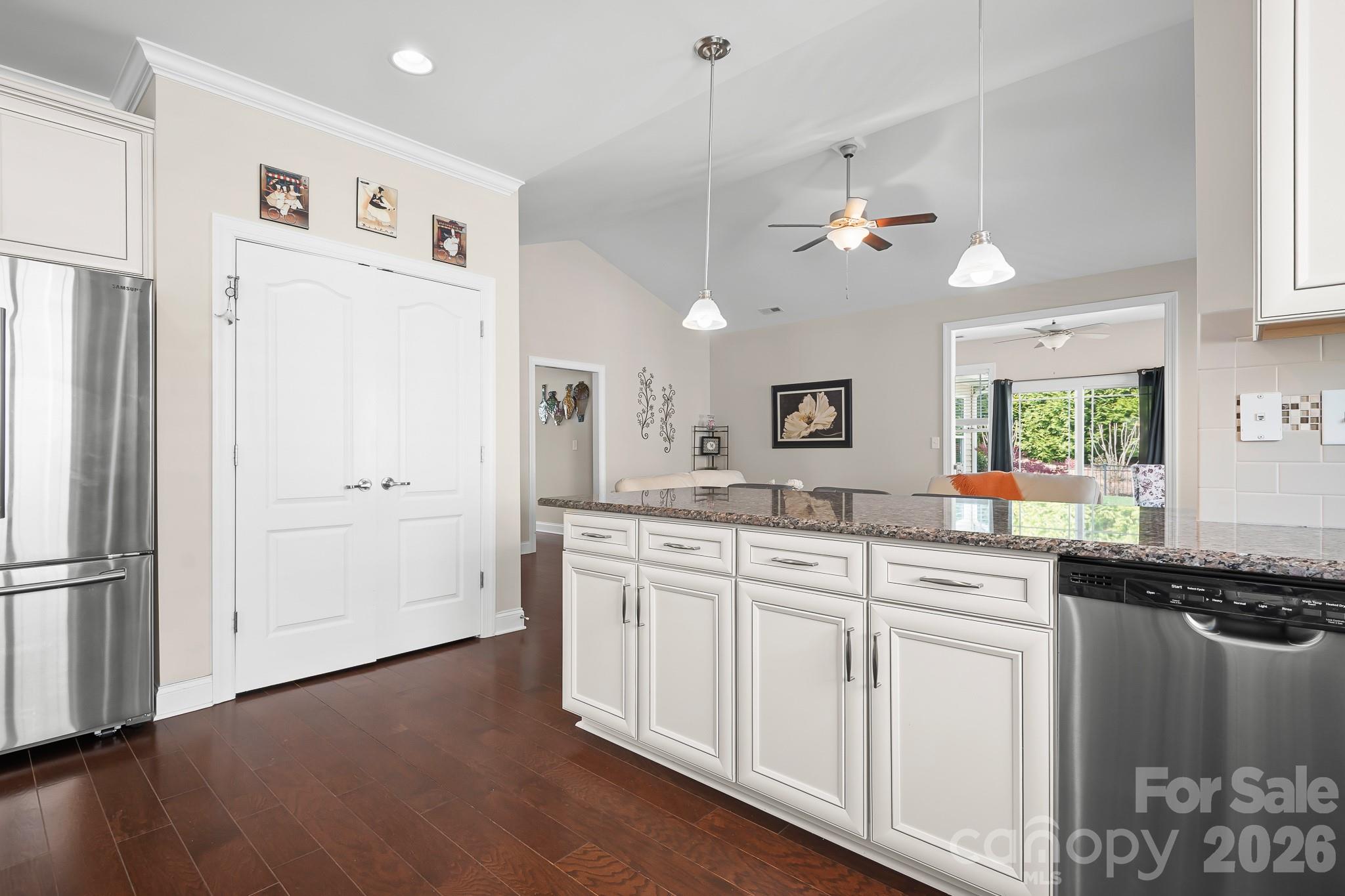 Baileys Glen - Residential