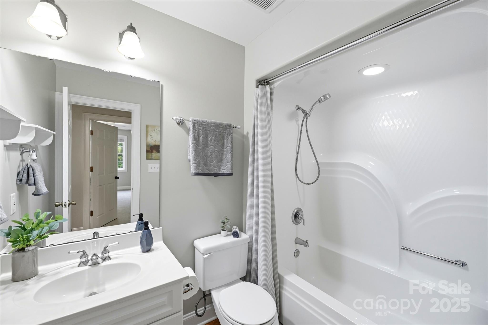 Estates at Windswept Cove - Residential