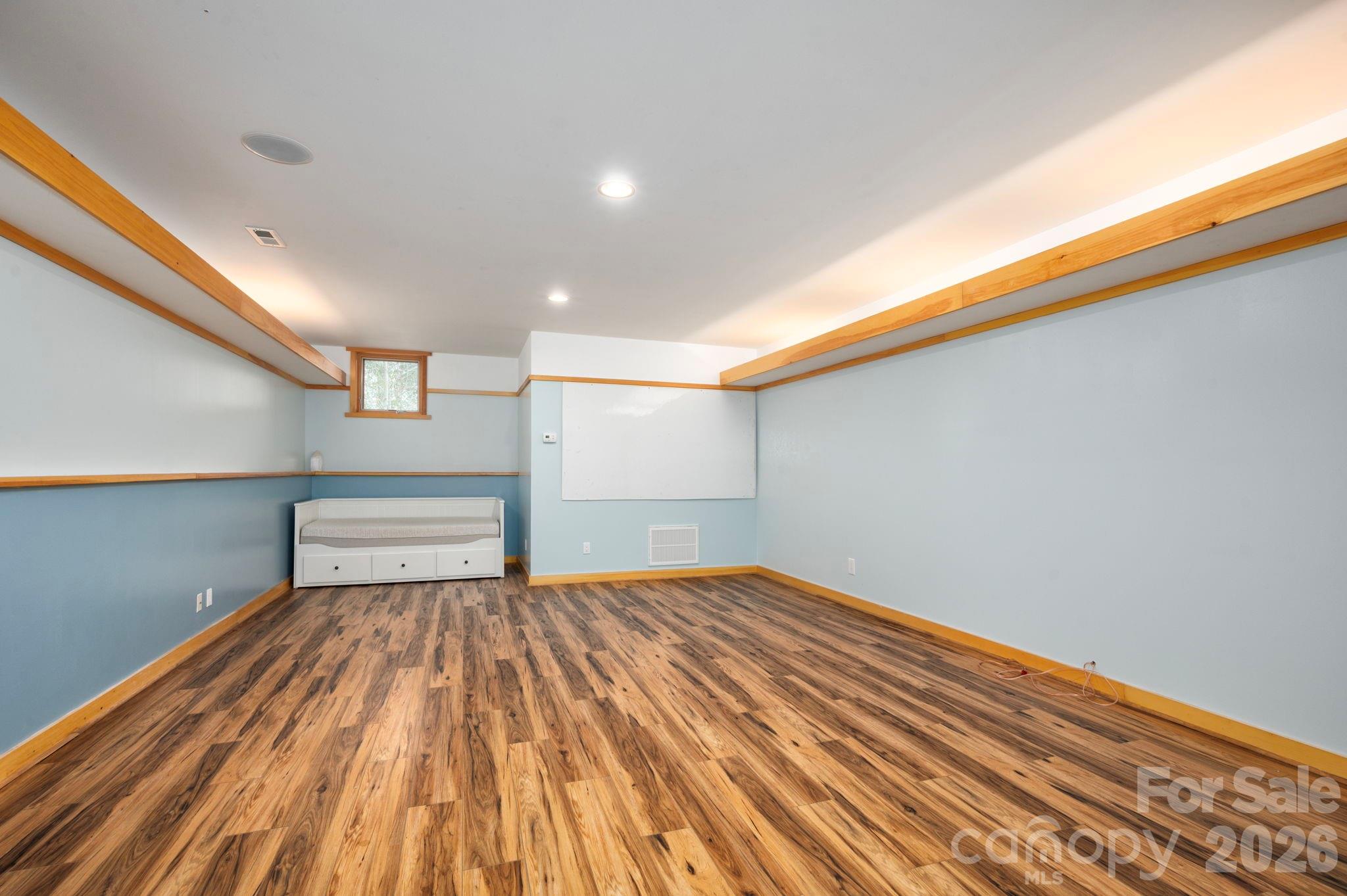 Ashley Woods - Residential