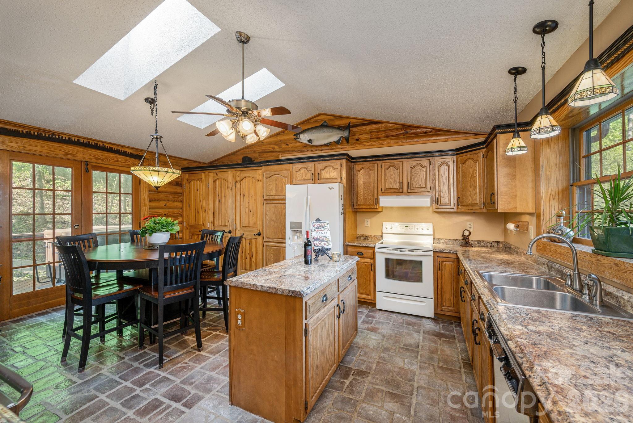 1126 Kilpatrick Road