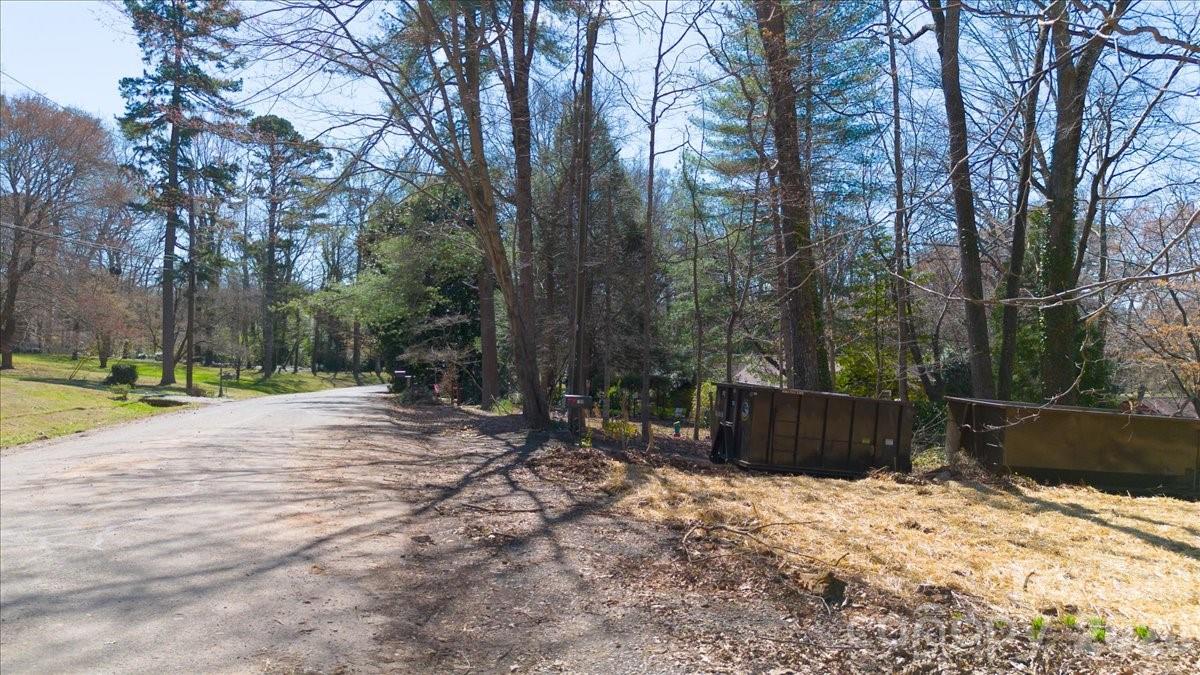 108 Wedgefield Avenue