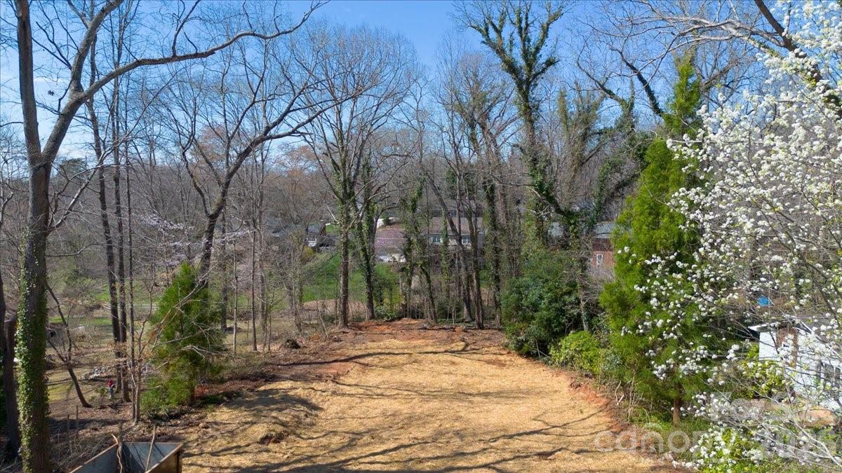 108 Wedgefield Avenue