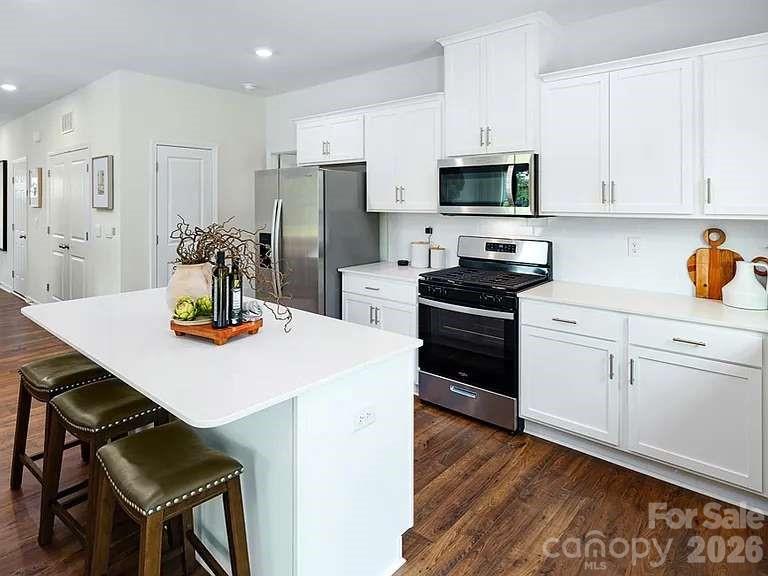 1924 Vanderlyn Street