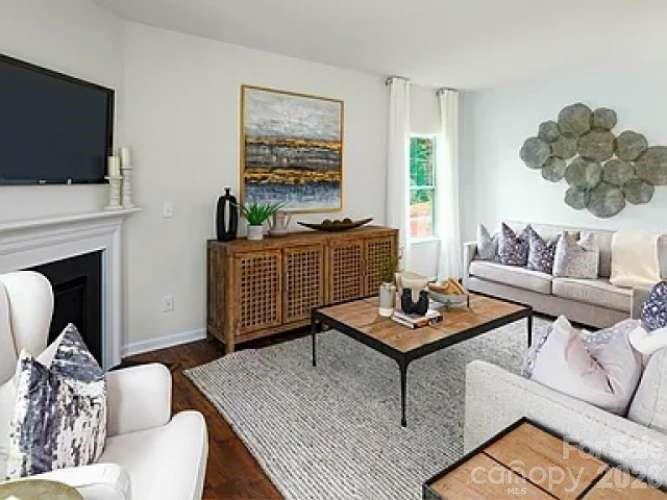 Secrest Commons - Residential