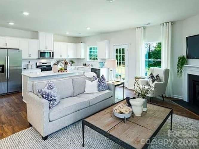 Secrest Commons - Residential