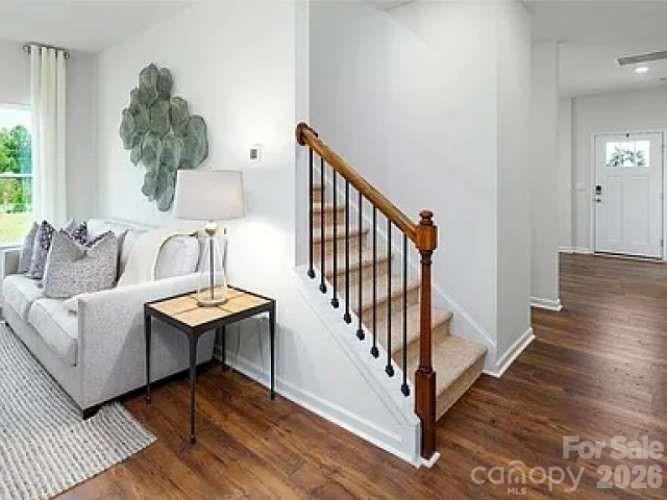 1924 Vanderlyn Street