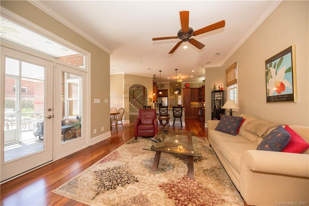 Laurel Creek - Residential