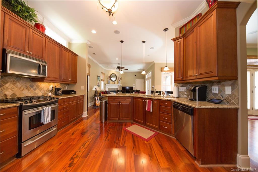 Laurel Creek - Residential