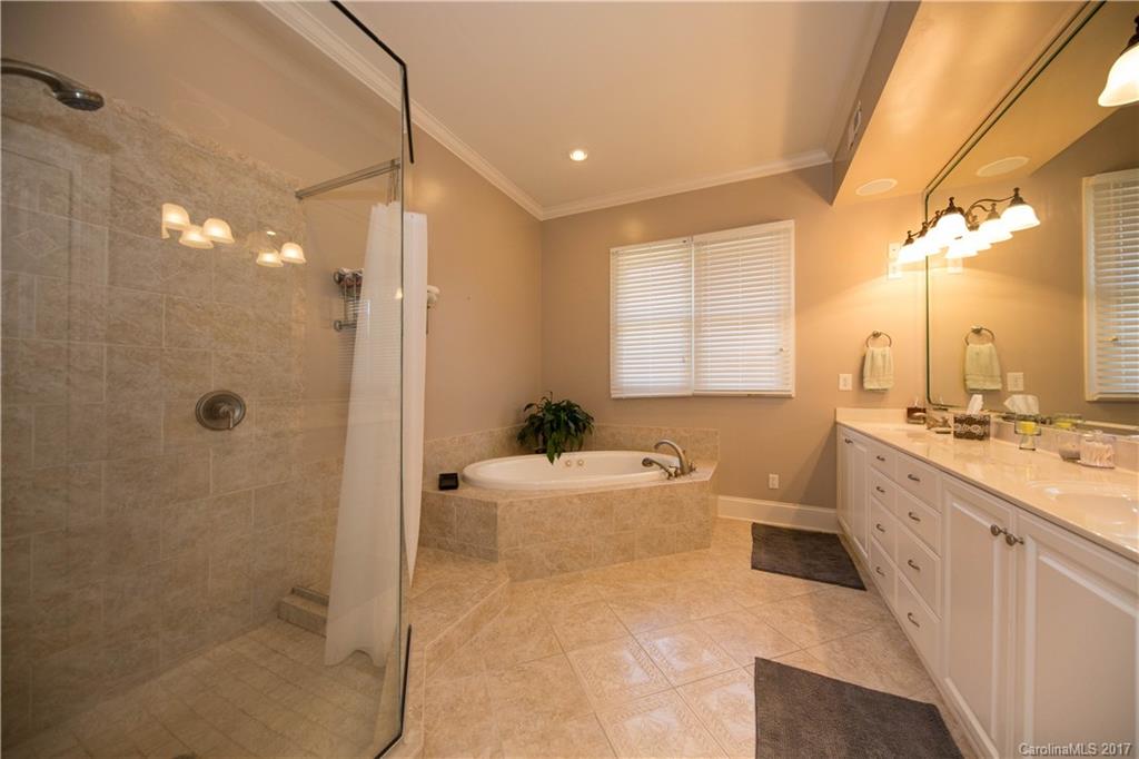 Laurel Creek - Residential