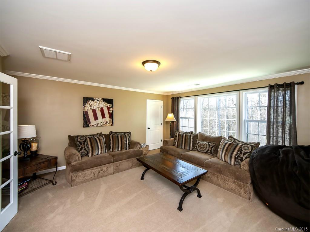 Lake Ridge - Residential